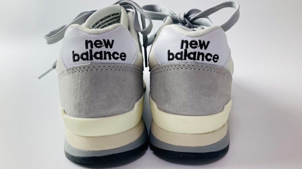 「NEW BALANCE CM996」かかと部分
